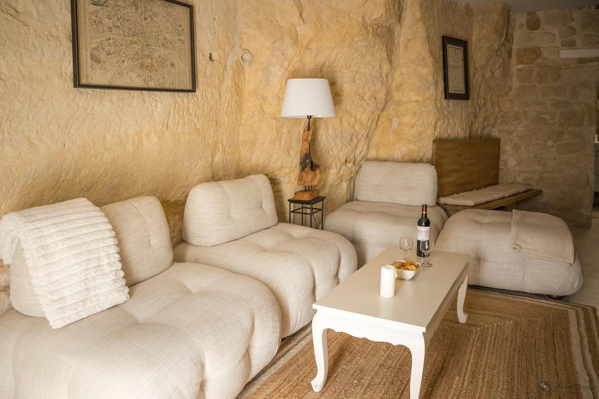 Chez Millouz - Triplex Semi-Troglodyte Apartman Pontoise Kültér fotó