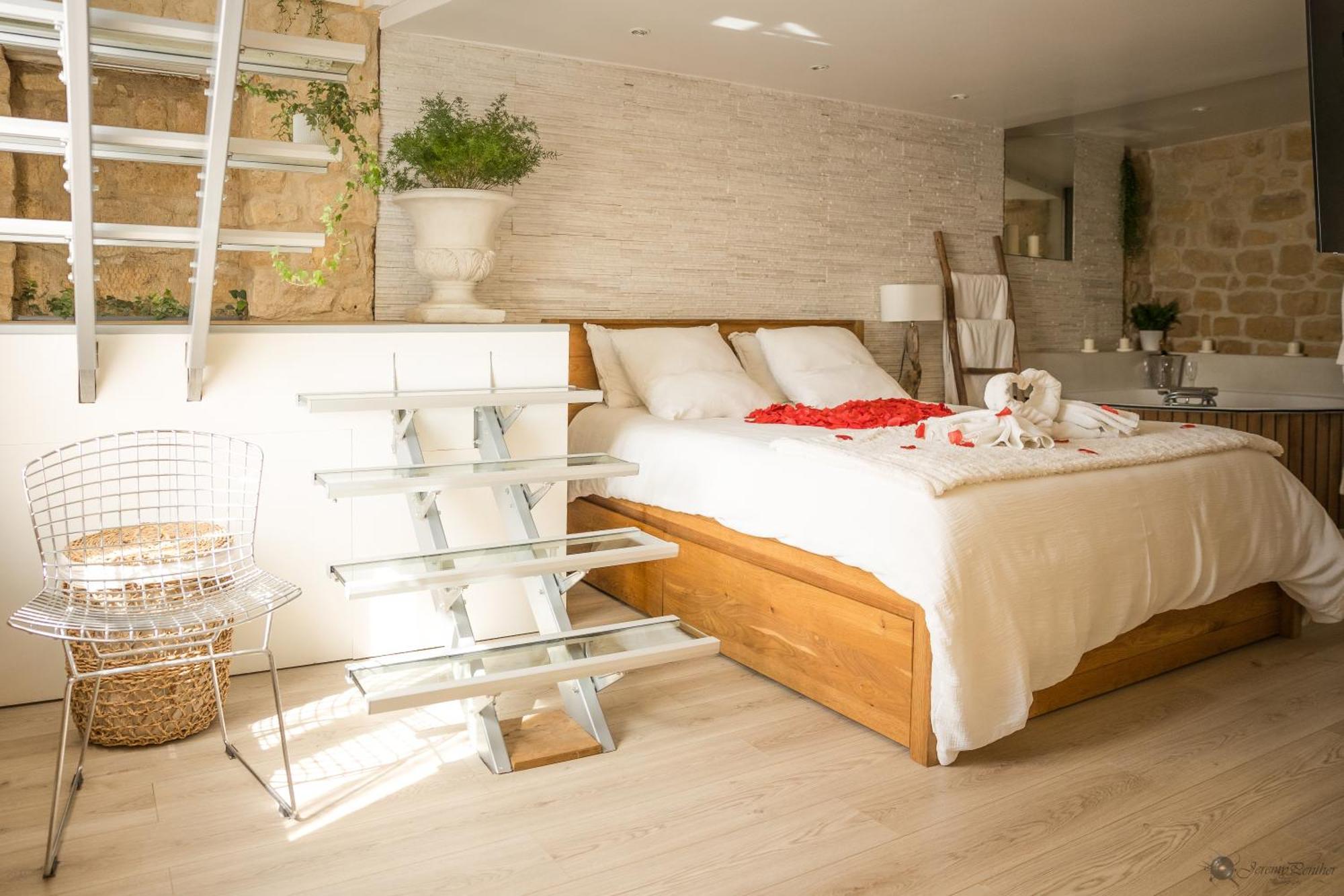 Chez Millouz - Triplex Semi-Troglodyte Apartman Pontoise Kültér fotó