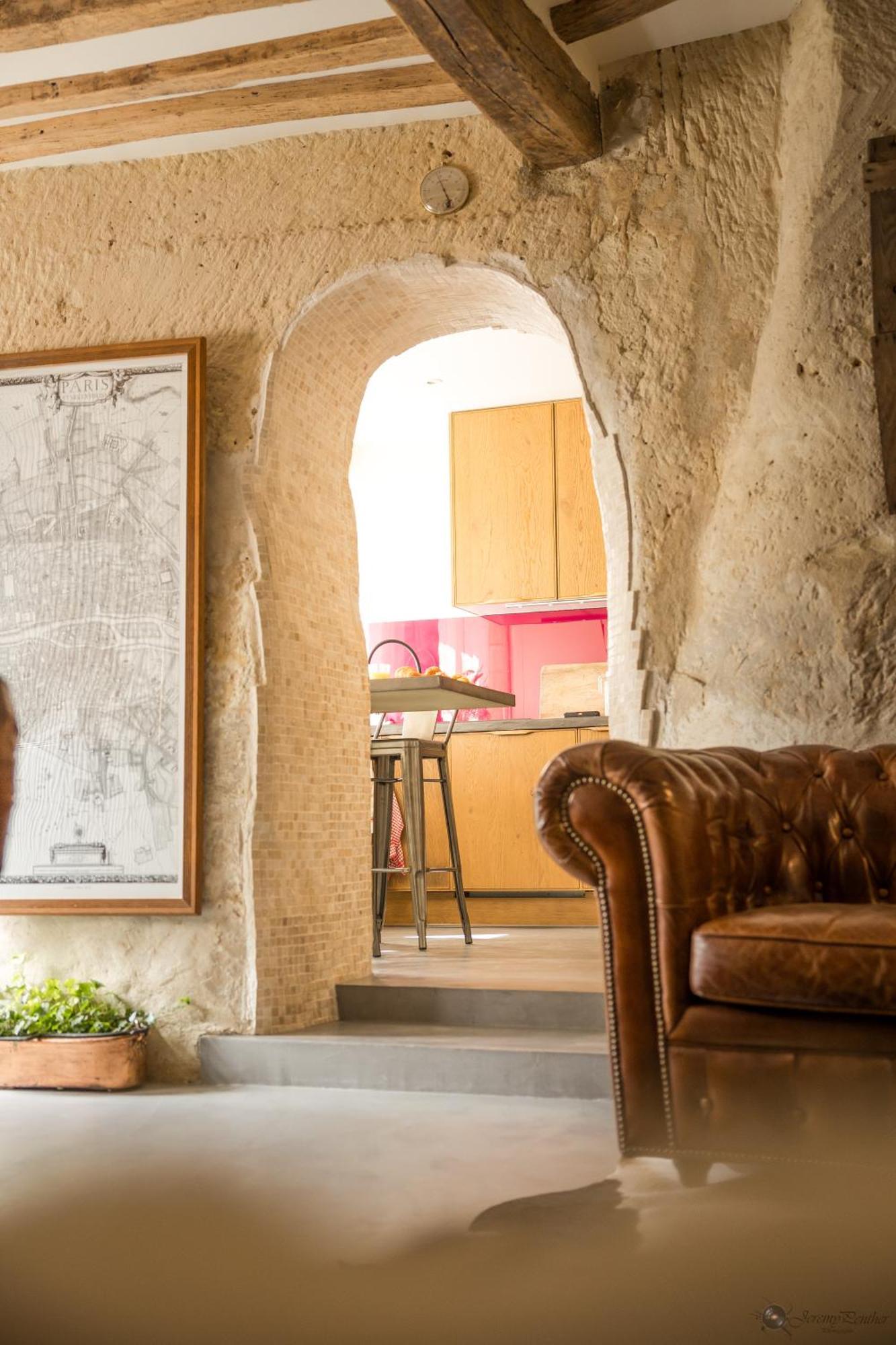 Chez Millouz - Triplex Semi-Troglodyte Apartman Pontoise Kültér fotó
