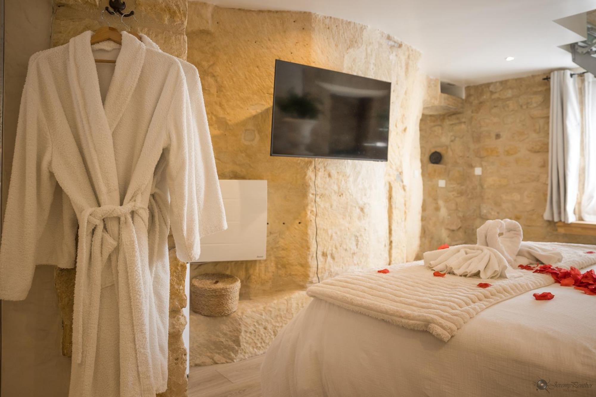 Chez Millouz - Triplex Semi-Troglodyte Apartman Pontoise Kültér fotó